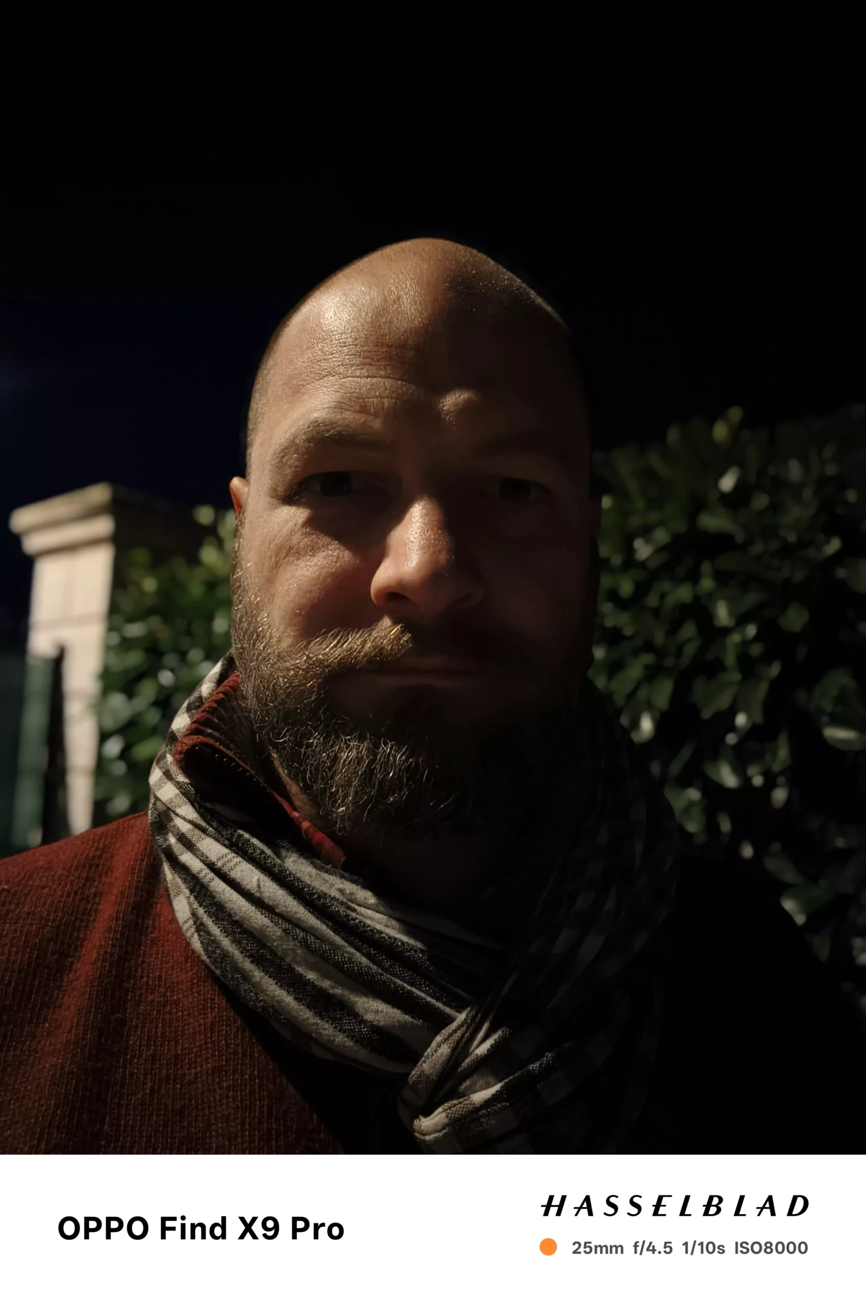 مقارنة بين هاتفي Oppo Find X9 Pro و OnePlus 15 15 selfie nuit find x9 pro scaled