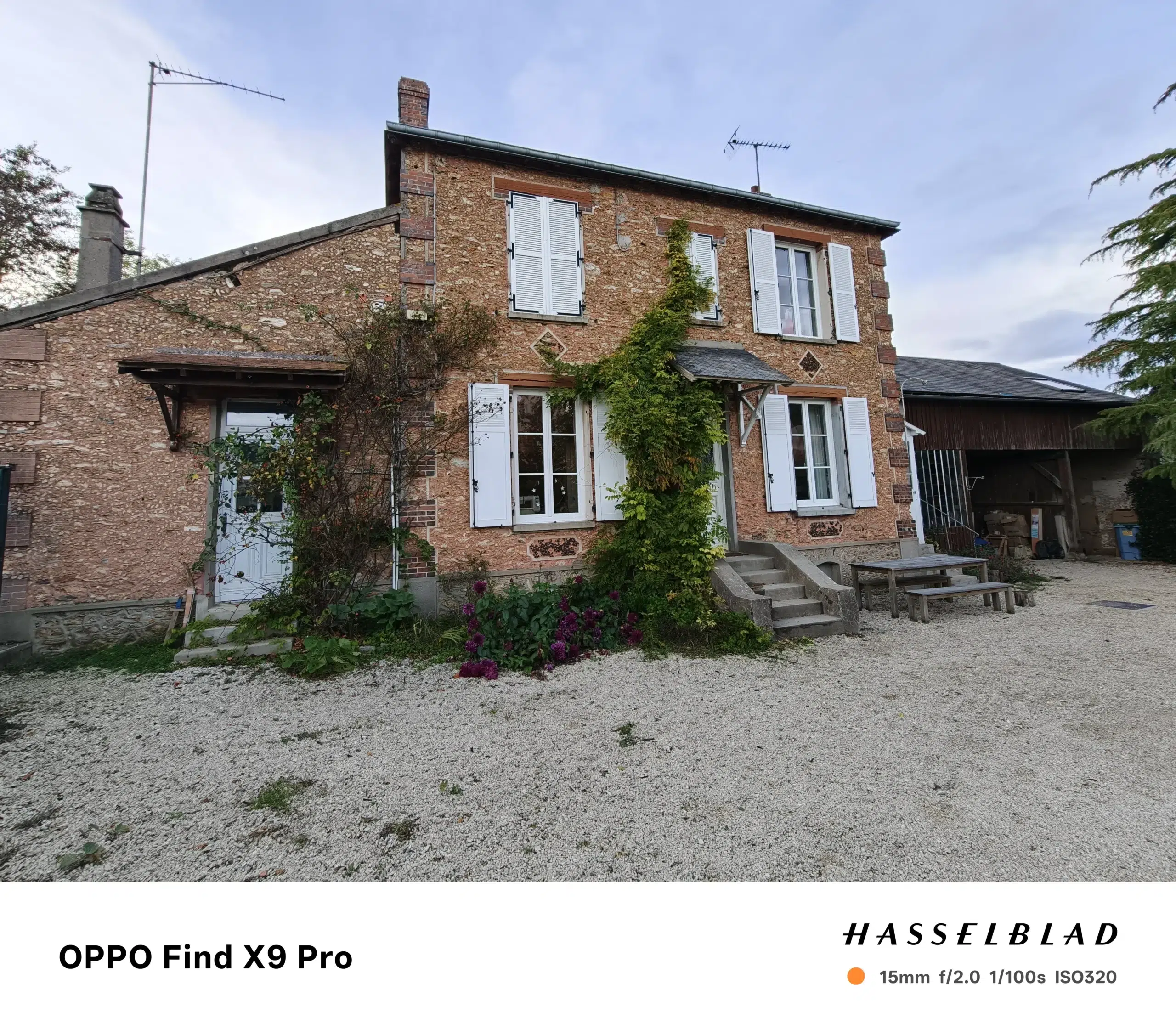 مقارنة بين هاتفي Oppo Find X9 Pro و OnePlus 15 8 uga find x9 pro scaled