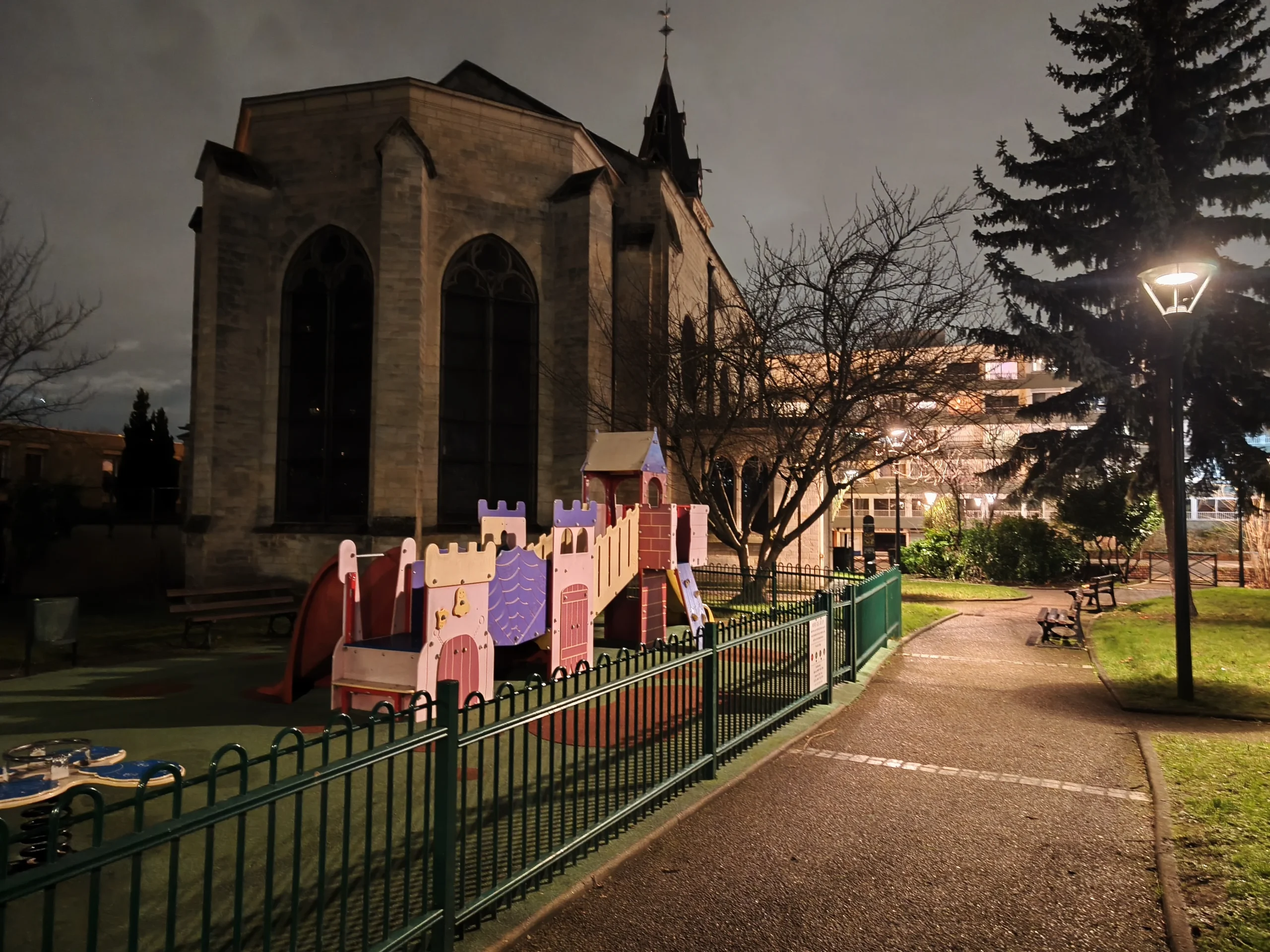 سعر REDMI Note 15 Pro+ 5G - مواصفات ريدمي نوت 15 برو+ 5G 32 xiaomi redmi note 15 pro ga nuit 3 scaled