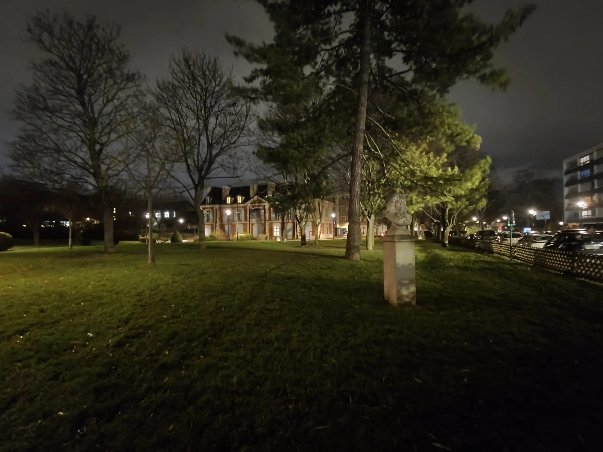 سعر REDMI Note 15 Pro+ 5G - مواصفات ريدمي نوت 15 برو+ 5G 38 xiaomi redmi note 15 pro uga nuit 4 scaled