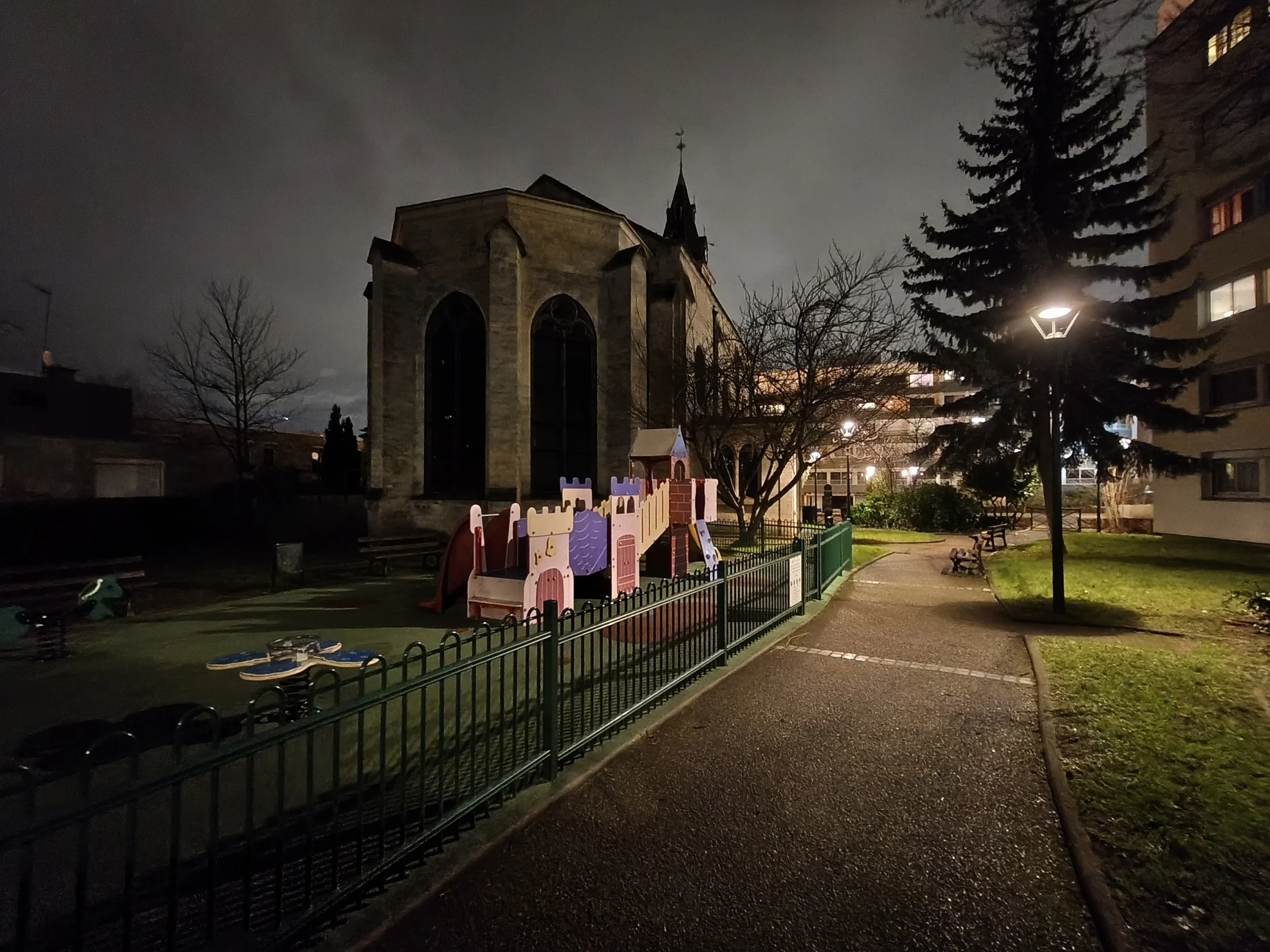 سعر REDMI Note 15 Pro+ 5G - مواصفات ريدمي نوت 15 برو+ 5G 41 xiaomi redmi note 15 pro uga nuit scaled