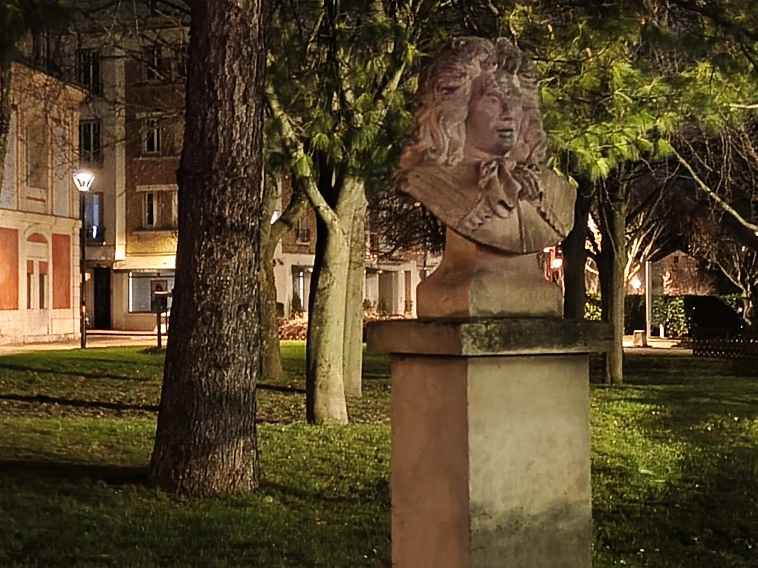 سعر REDMI Note 15 Pro+ 5G - مواصفات ريدمي نوت 15 برو+ 5G 64 xiaomi redmi note 15 pro zoom 2x nuit 6 scaled