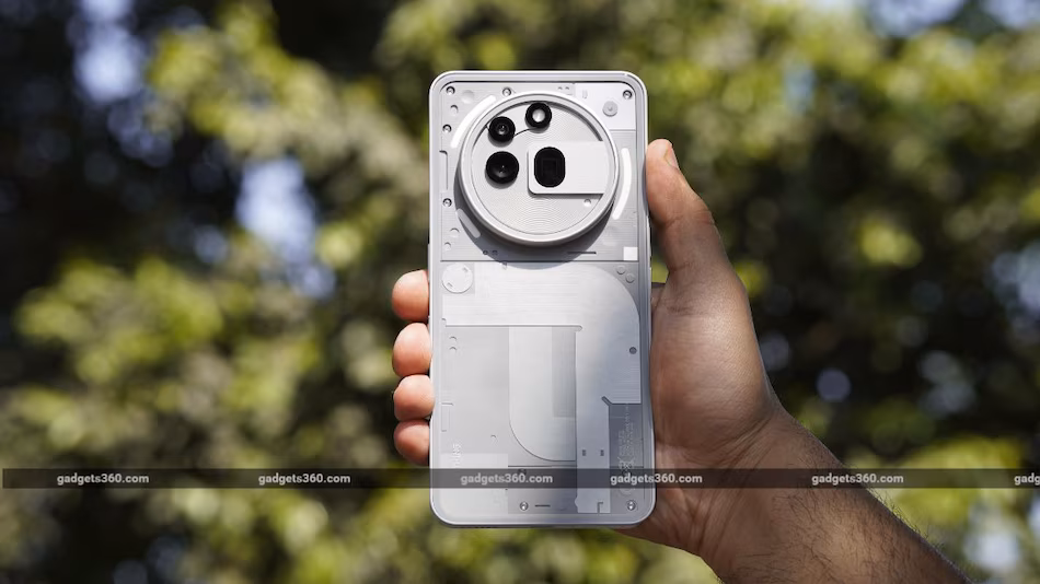 يقترب هاتف Nothing Phone 4a Pro من الإطلاق بعد ظهوره في قاعدة بيانات 1 nothing phone 3a pro 1 gadgets 360 1750661141323